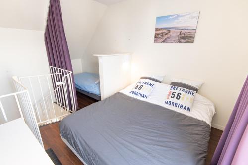 Duplex bord de mer tout confort avec terrasse et parking, plage à pied par Groom