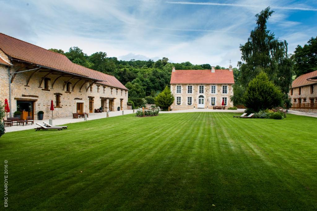 DUPLEX CENTRE HISTORIQUE UZES 30700 Uzès