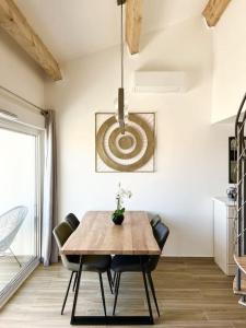Duplex Centre Ville - 50m de la Plage - Clim - Garage - Netflix
