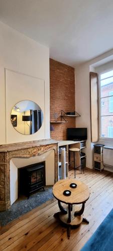 DUPLEX CHARMANT- HYPERCENTRE - CONFORT - TV - WiFi