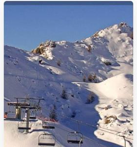Appartement Duplex cocooning avec vue lac et montagnes Avenue du Faubourg 05160 Savines Provence-Alpes-Côte d\'Azur