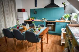 Duplex coloré et bien équipé, proche centre-ville COLMAR