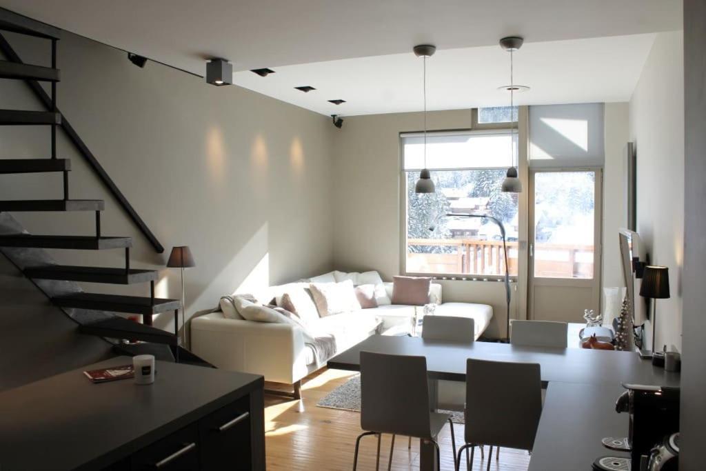Duplex Courchevel-La Tania skis aux pieds-prox1850 Route de Jilliard, 73120 Courchevel
