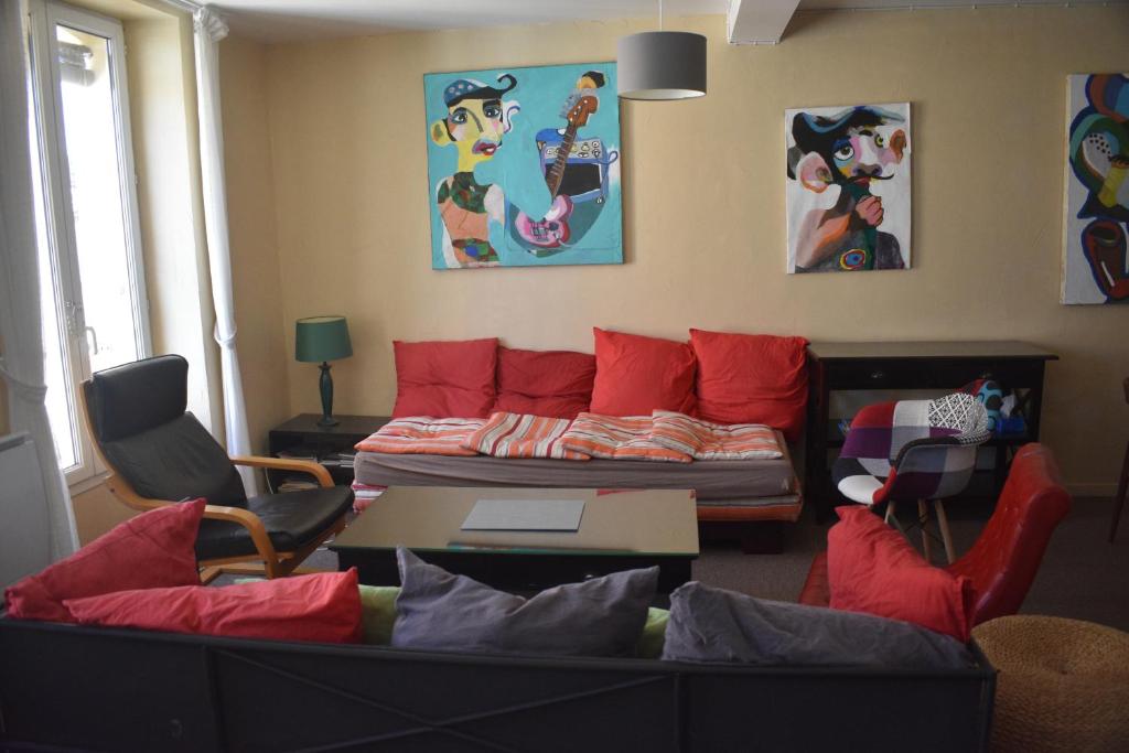 Duplex de 110 m2 proche quai de Port Vendres 5 Rampe de la Convention, 66660 Port-Vendres