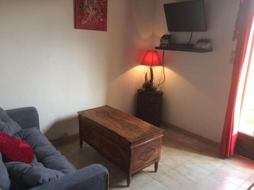 Duplex de 50 m2 avec terrasse, proche de la mer