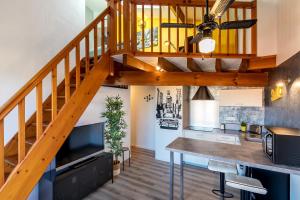 Duplex DESIGN Moderne Centre ville Parking
