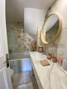 Duplex familial, terrasse, vue mer, triangle d'or