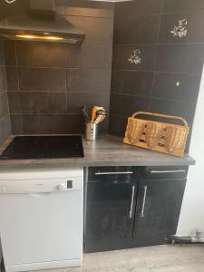 DUPLEX MEUBLÉ HYPER CENTRE ST CERE 4 PERS + LIT BB. WIFI.