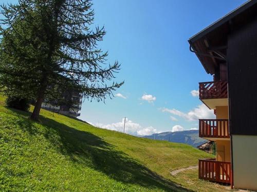 Duplex Plagne Montalbert 2 étoiles et 4 cristaux