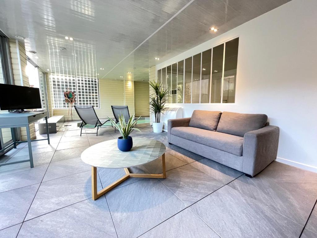 Duplex plein centre ville 3Etoiles 63240 Le Mont-Dore