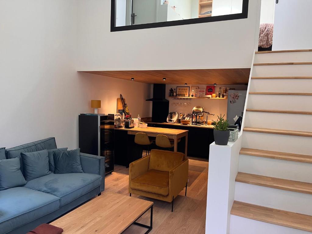 Appartement Duplex refait à neuf 21 Avenue du Cimetière 17000 La Rochelle