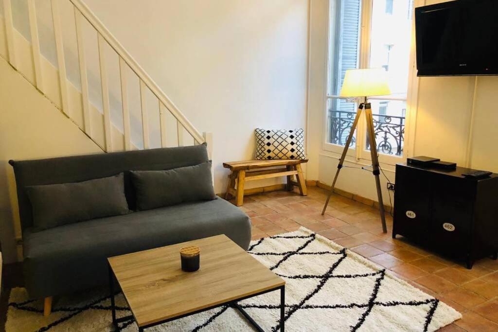 Duplex Rue Montaigne, 200m Palais des festivals 2 Rue Montaigne, 06400 Cannes