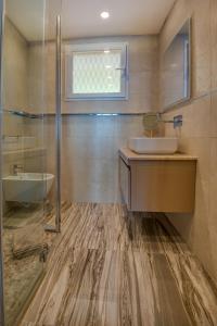 Duplex St Roman