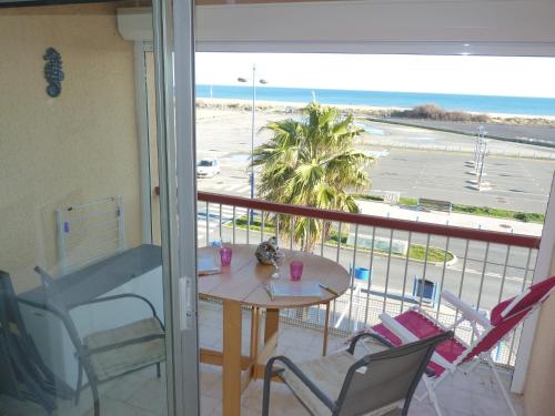 Duplex T2 mezzanine, Saint Pierre la Mer
