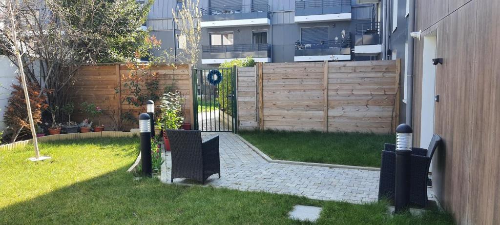 Appartement Duplex T5 - 3 chambres, avec jardin à Sartrouville Rue Friant 78500 Sartrouville