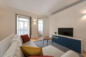 Duplex Wonder In Sé W/ Patio by LovelyStay