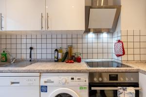 E&K City Apartments