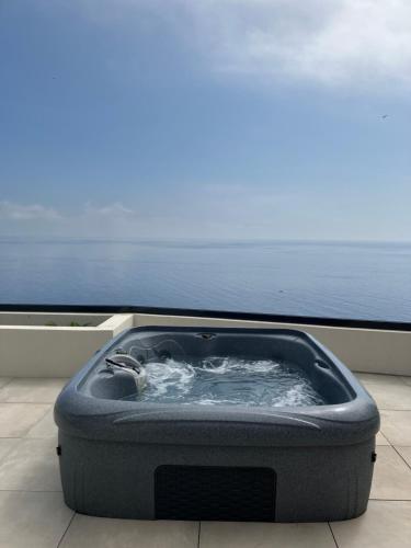 E TRE ISULE, vue sur mer
