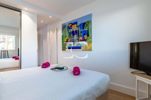 Easy Clés- Bright 3 bedrooms flat next to Les Halles with parking