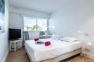 Easy Clés- Bright 3 bedrooms flat next to Les Halles with parking