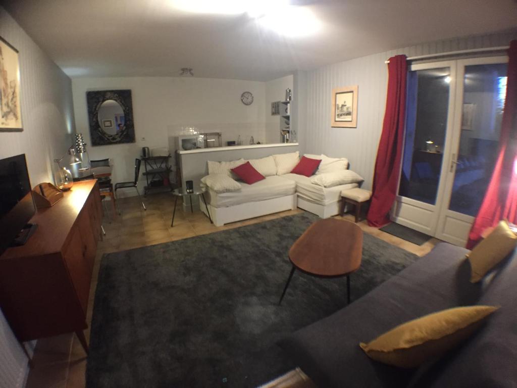 Appartement échappée Bel 1 Lieu dit Malbatit 33500 Arveyres