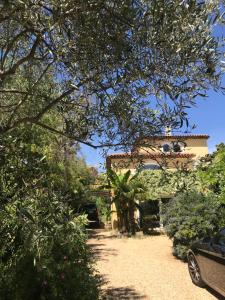 Appartement Ecrin de verdure avec accès piscine en plein Aix 47 Chemin de Brunet 13090 Aix-en-Provence Provence-Alpes-Côte d\'Azur