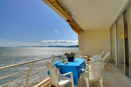 Eden Beach 2