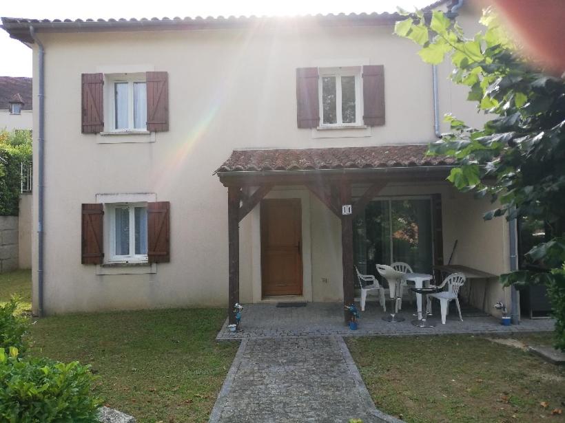Eden blue, Lovely flat, bright & cosy in Lyon 69005 Lyon