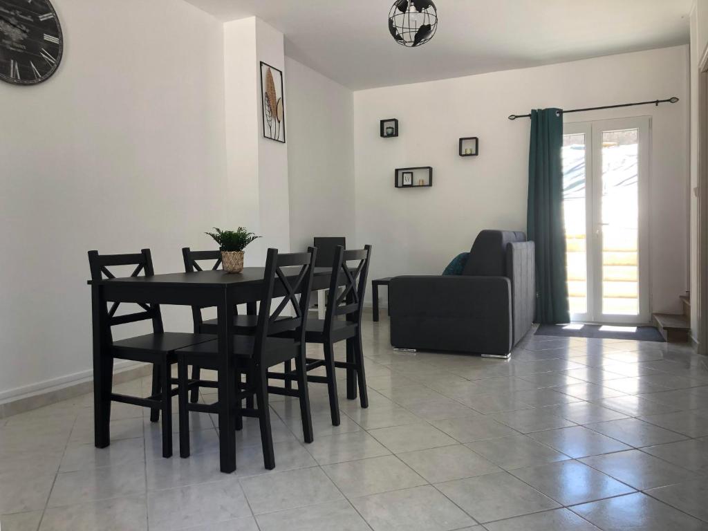 Appartement Eden, F3 avec extérieur et parking 3 Rue de la Libération 14114 Ver-sur-Mer