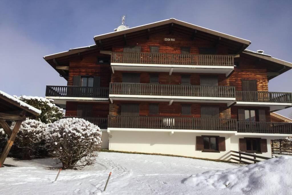 Appartement Eden Roc Grand Massif 106 bis Route de la Pierre du Nant 74300 Les Carroz d\'Arâches