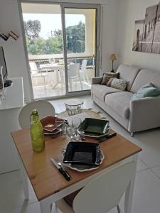 Appartement Edenesterel 175 Boulevard de la Paix 83700 Saint-Raphaël Provence-Alpes-Côte d\'Azur