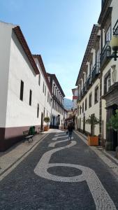 Edificio Charles 103