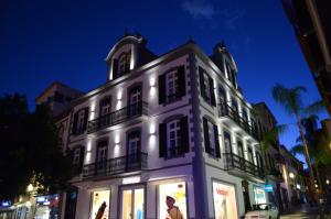 Edificio Charles 301
