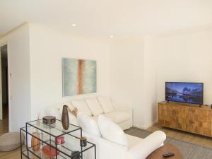 Eduardo vii park great bright apt with ac elevator