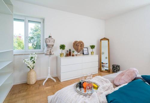 EG Mitte Wunderschöne 68m² große 2-Zimmer City Wohnung nähe Salzburg