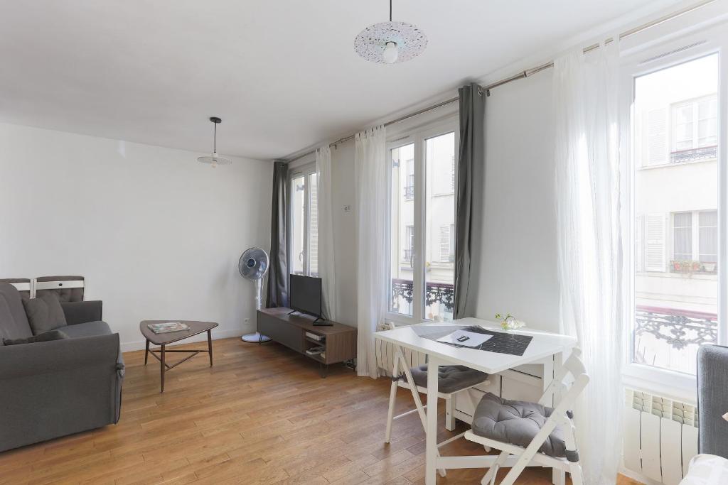 Appartement Eiffel Tower Royal Apartment 30 Rue Bosquet 75007 Paris