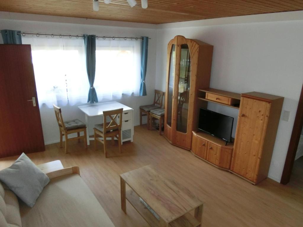 Einliegerwohnung in Stromberg-Schindeldorf 9 Eichhörnchenweg, 55442 Stromberg