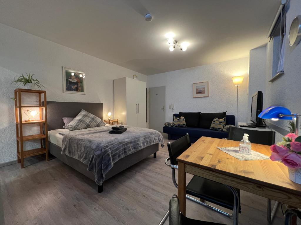 Einzigartiges Apartment in toller Altstadt by Rabe - free Netflix & Coffee-Bar 36 Saarlandstraße, 76187 Karlsruhe