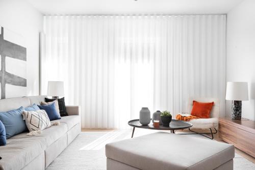 Elegant 1-BR Apartment in Perfect Centre