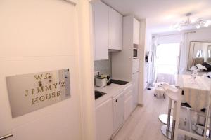Elegant Apart, 5Min Monaco Casino, BnbRickeys