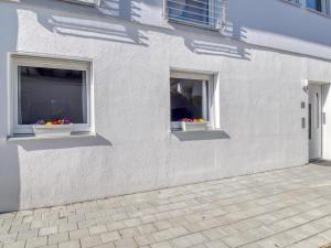 Elegant Apartment in Freiburg with Forest Nearby