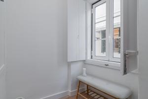 Elegant Apartment in Sintra Center by LovelyStay