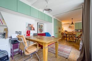 Elegant Apartment In The Marais Paris 3rd