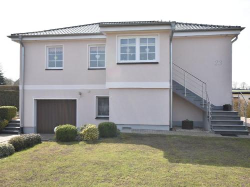 Elegant Apartment in Warnkenhagen with furnished terrace