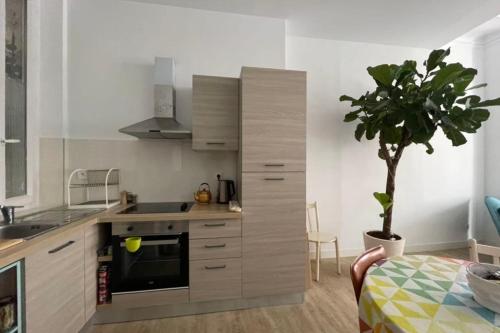 ELEGANT apt in the heart of MARSEILLE