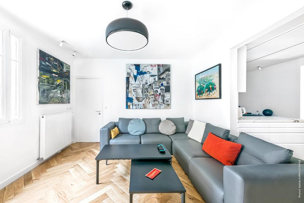 Elegant, Contemporary Style Apartment Faisanderie 96 Rue de la Faisanderie, 75116 Paris