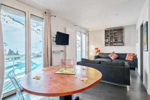 Elegant flat with balcony at the foot of the slopes in La Mongie - Welkeys