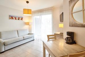Elegant Residence Lou Castel 3 room 6 persons