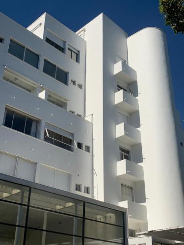ÉLÉGANT STUDIO DANS BATIMENT HISTORIQUE
