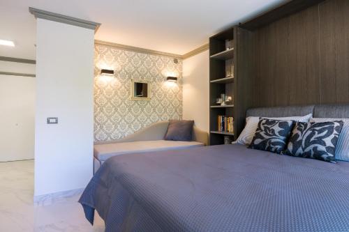 Elegant Studio with Air Conditioning